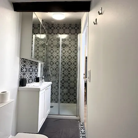 Atelier Casanova Apartment