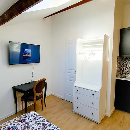Atelier Casanova Apartment *